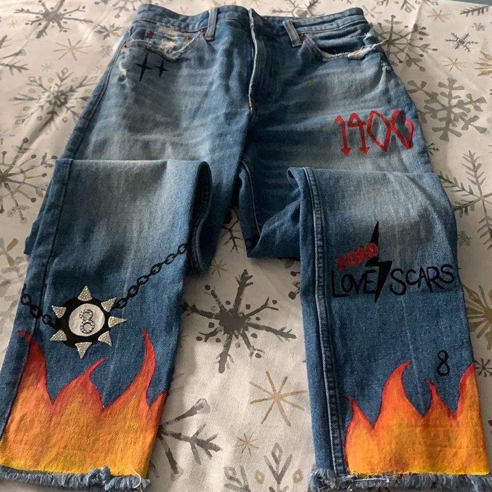 DONATED ❌Abercrombie & Fitch, Art Embellished Jean